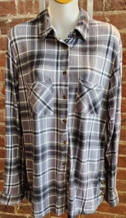 Keren Hart 23096 Plaid Knit Button Up Blouse