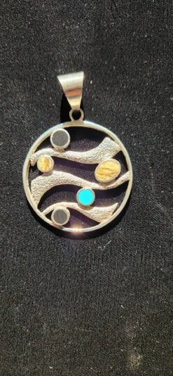 Circle Wave Pendant Envoy P110