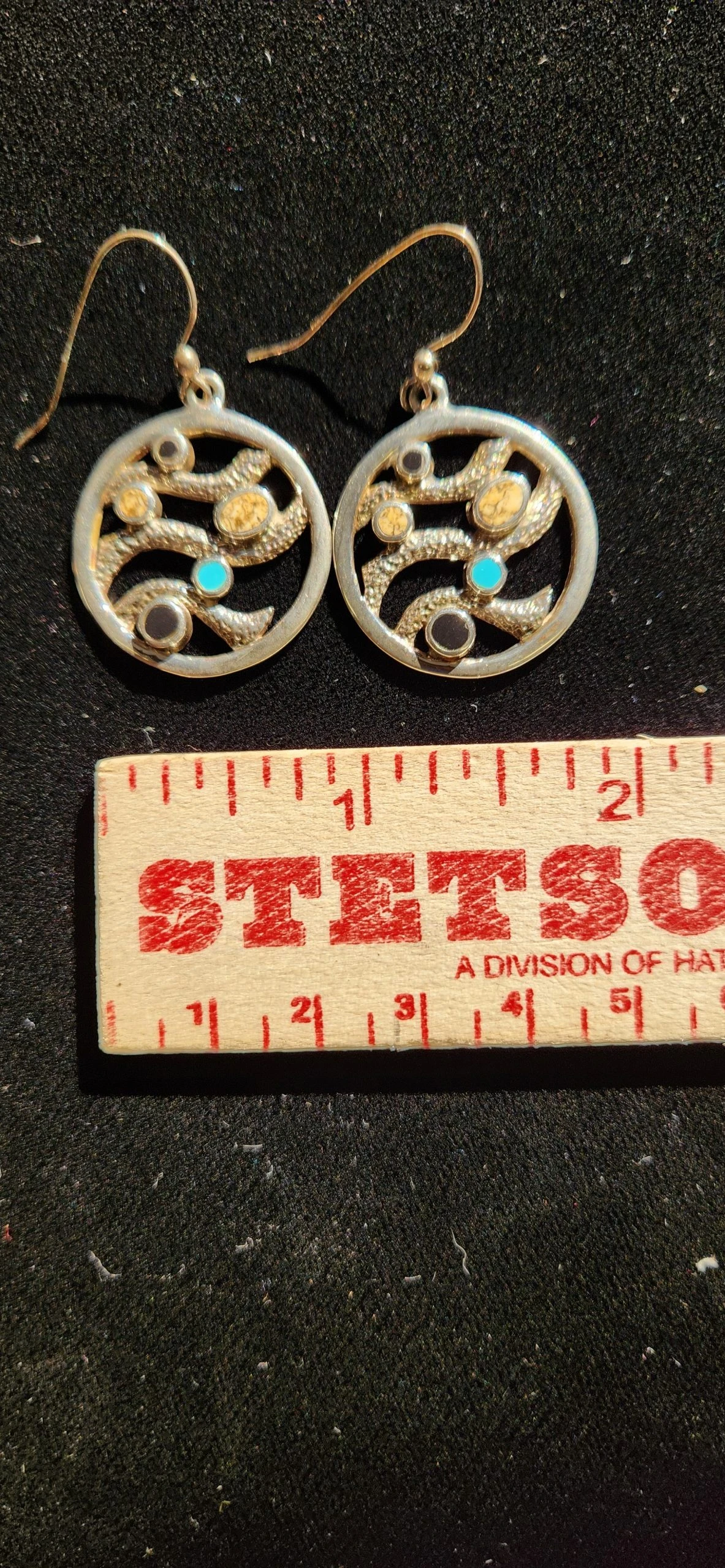 Open Circle Wave Earrings Envoy ER110-2 4 Open Circle Wave Earrings Envoy ER110-2 - Image 2