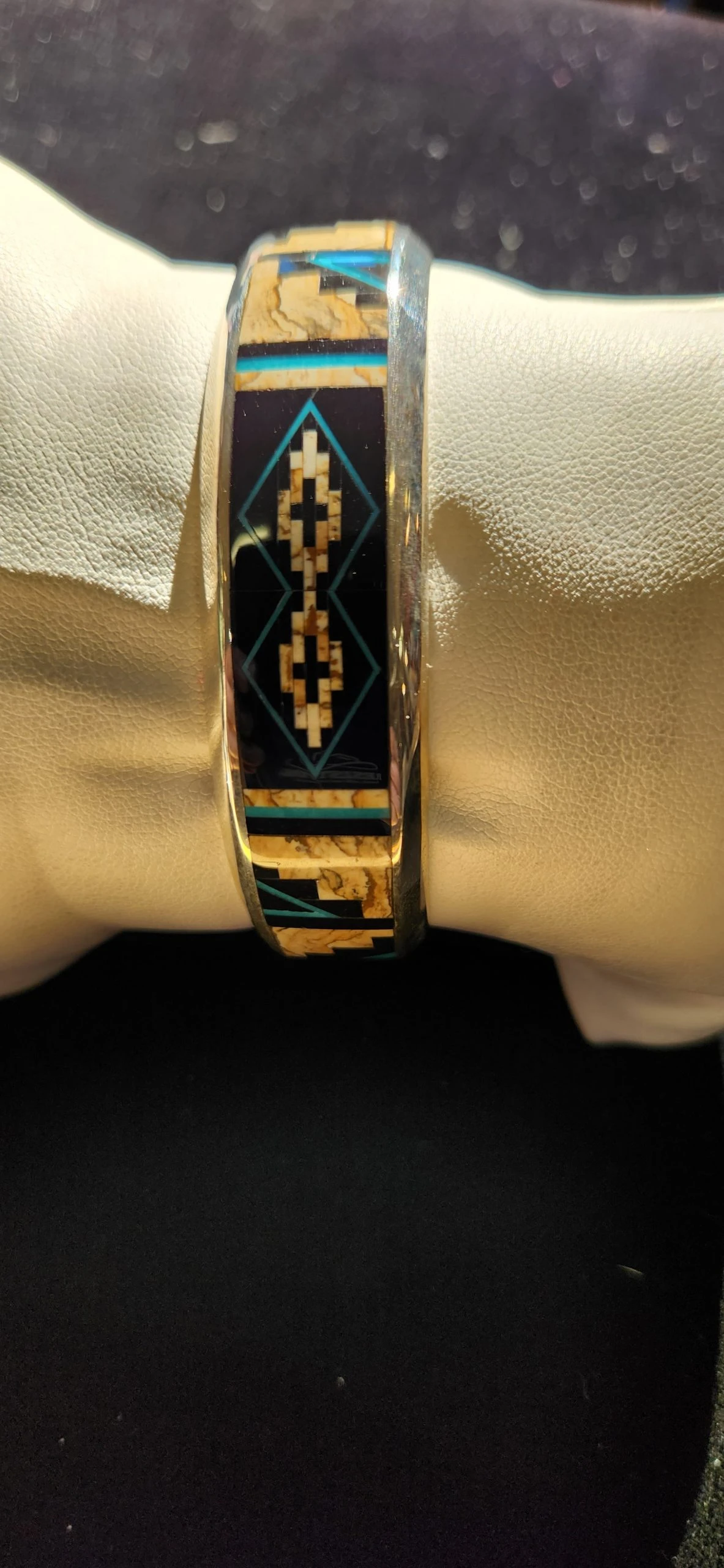 Fancy Cuff Bracelet Envoy BR115 5 Fancy Cuff Bracelet Envoy BR115 - Image 3