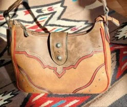 Justin 22074515 Shoulder Bag Tonal Tan With Muted Red Accents -Western Cowboy Supplies 20230224 145903 scaled e1677278116613