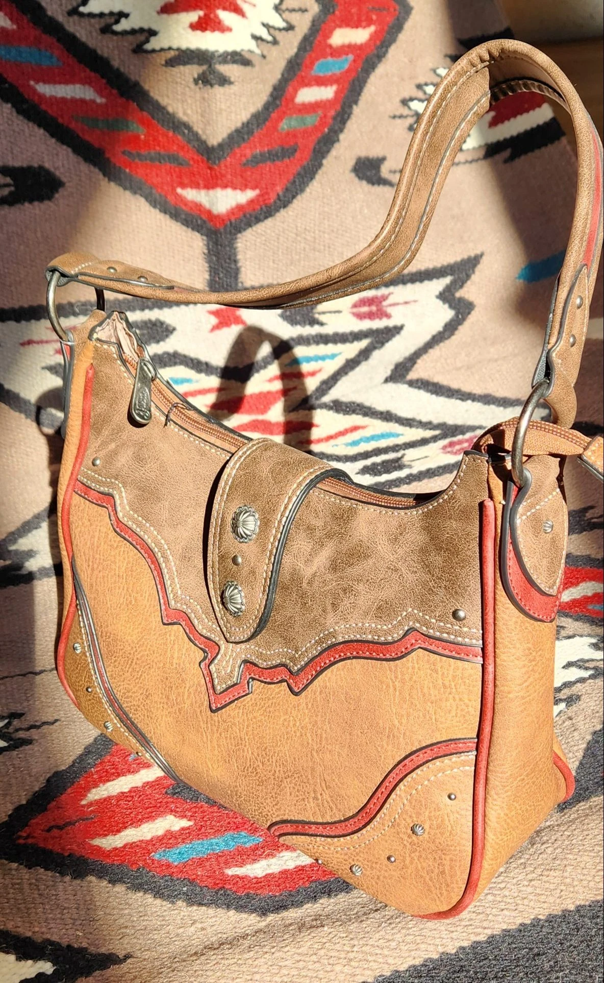 Justin 22074515 Shoulder Bag Tonal Tan With Muted Red Accents