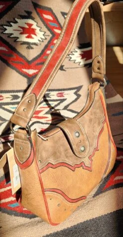 Justin 22074515 Shoulder Bag Tonal Tan With Muted Red Accents -Western Cowboy Supplies 20230224 145958 scaled e1677278241679
