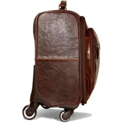Voyager 18″ Carry On/Spinner 7518 -Western Cowboy Supplies 7518brn rs e17210e3 899d 4d3b b59d 13179daed8f6 2000x