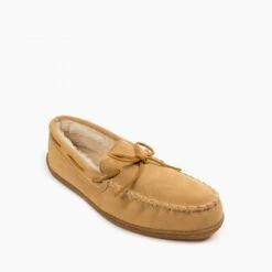 Minnetonka Mens Moccasins Pile Lined 3901