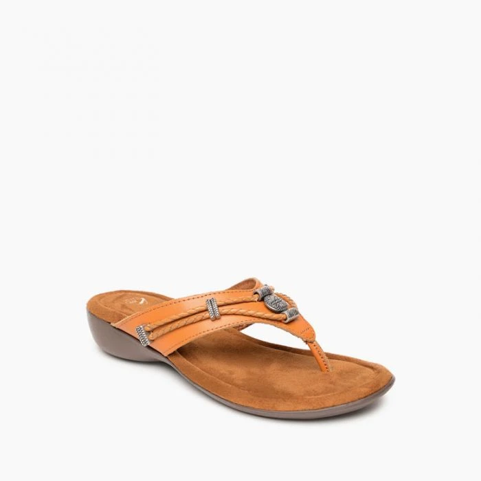 Minnetonka Women’s Cognac Silverthorne 360 Thong Sandals 504203 6 Minnetonka Women’s Cognac Silverthorne 360 Thong Sandals 504203 - Image 4