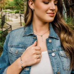 Infinite Luck Crystal Horseshoe Earrings ER5157 -Western Cowboy Supplies ER5157 mod