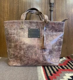 Corral Boots Corral Distressed Leather Fringe Purse – Cognac D1290 -Western Cowboy Supplies IMG 2029 scaled 1