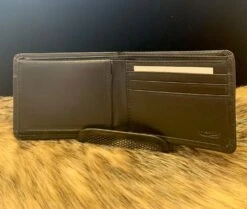 Cody Buffalo Passcase Wallet E70023 -Western Cowboy Supplies IMG 2718