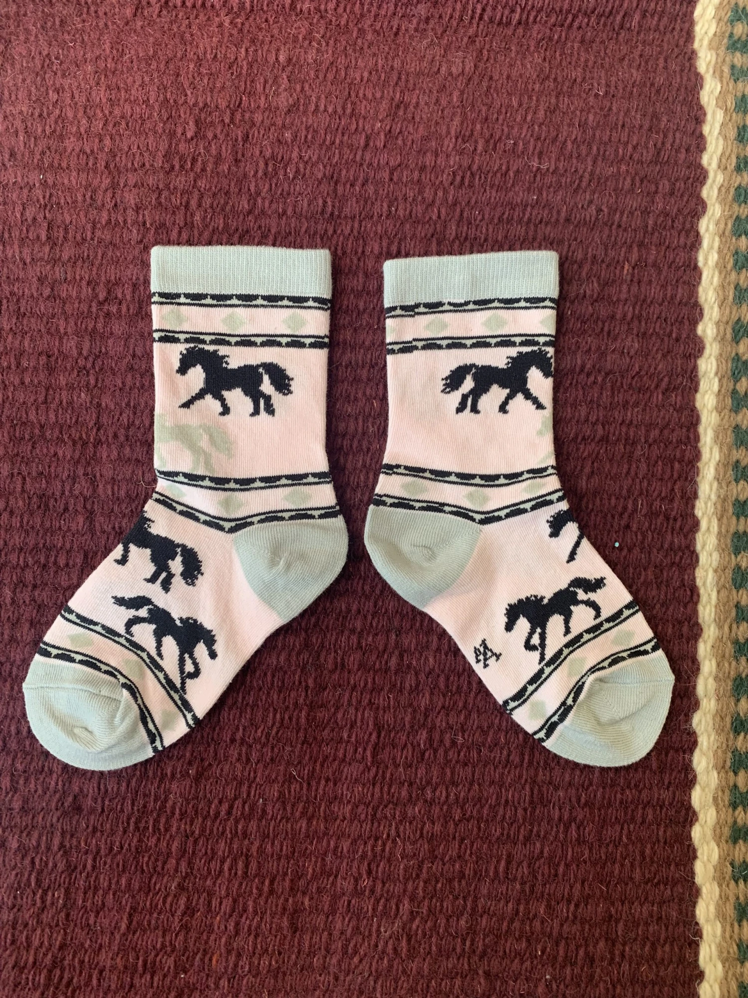 Pink Socks With Grey And Black Horses Youth 5-10yrs 3472K 3 Pink Socks With Grey And Black Horses Youth 5-10yrs 3472K