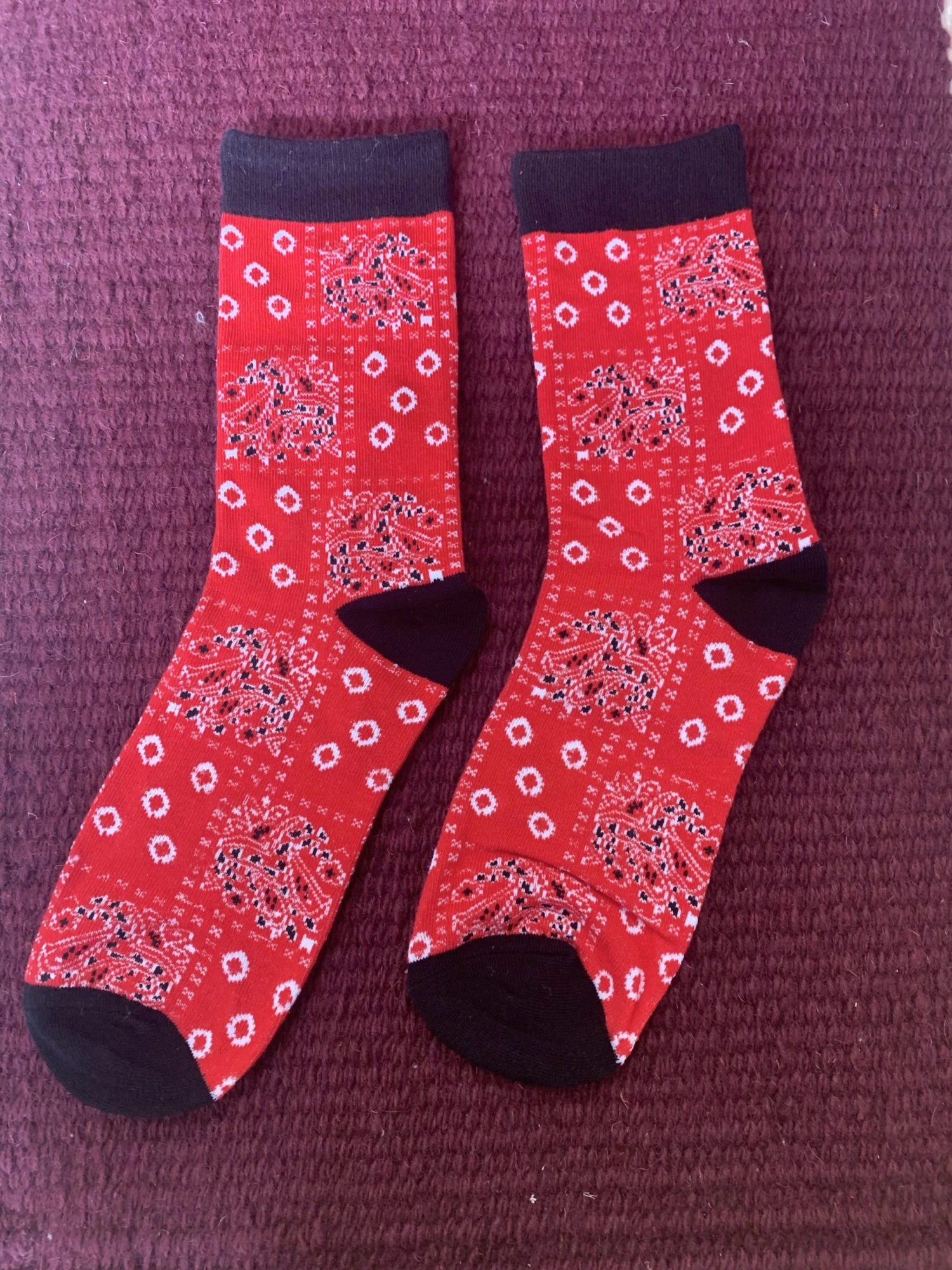 Women’s Red Bandana Print Socks 3434-N 4 Women’s Red Bandana Print Socks 3434-N - Image 2