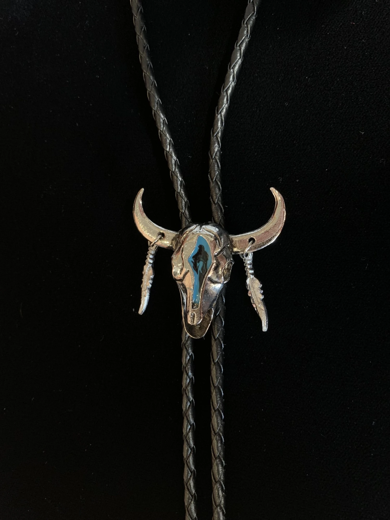 Austin Accents Steer Skull With Feathers Bolo Tie 1154 5 Austin Accents Steer Skull With Feathers Bolo Tie 1154 - Image 3
