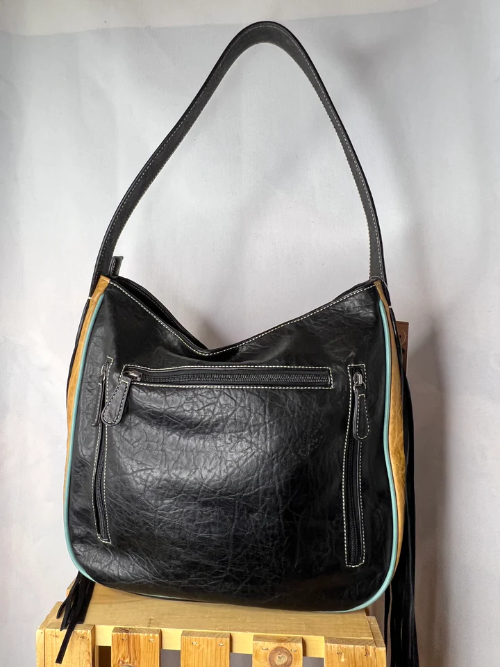 Nocona Norma Black Leather Concealed Carry Shoulder Bag N770007701 4 Nocona Norma Black Leather Concealed Carry Shoulder Bag N770007701 - Image 2