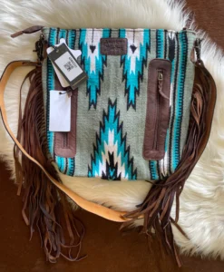 American Darling ADBGZ222 Fringe Saddle Blanket Messenger Bag -Western Cowboy Supplies image ecb413be e8ec 4576 bd0c 7fa25aeeadc1 823x Copy