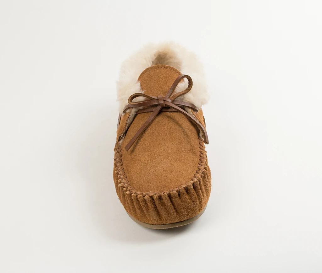 Minnetonka Moccasin Chrissy 40031 3 Minnetonka Moccasin Chrissy 40031